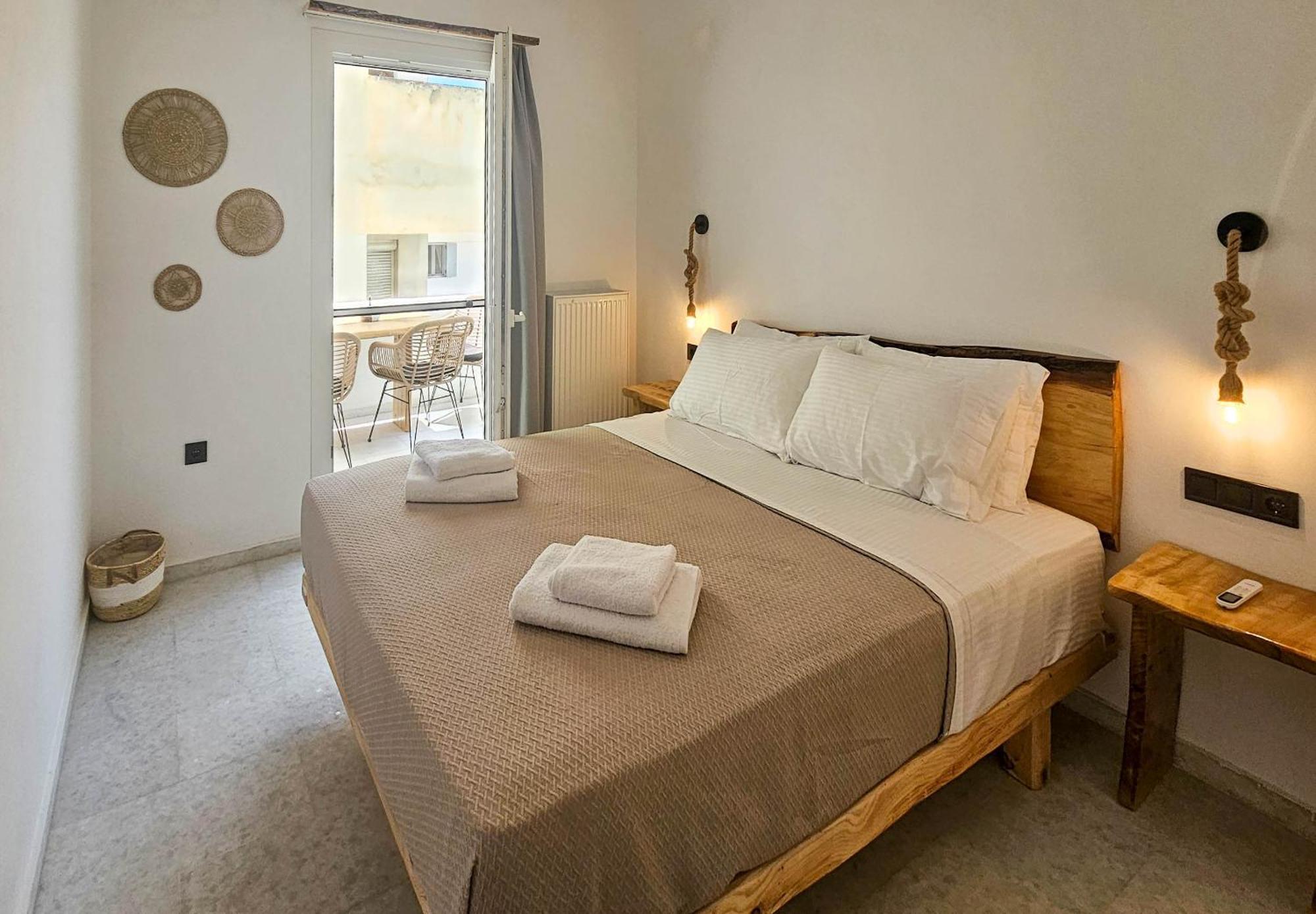 Paraga Suites Naxos City ภายนอก รูปภาพ