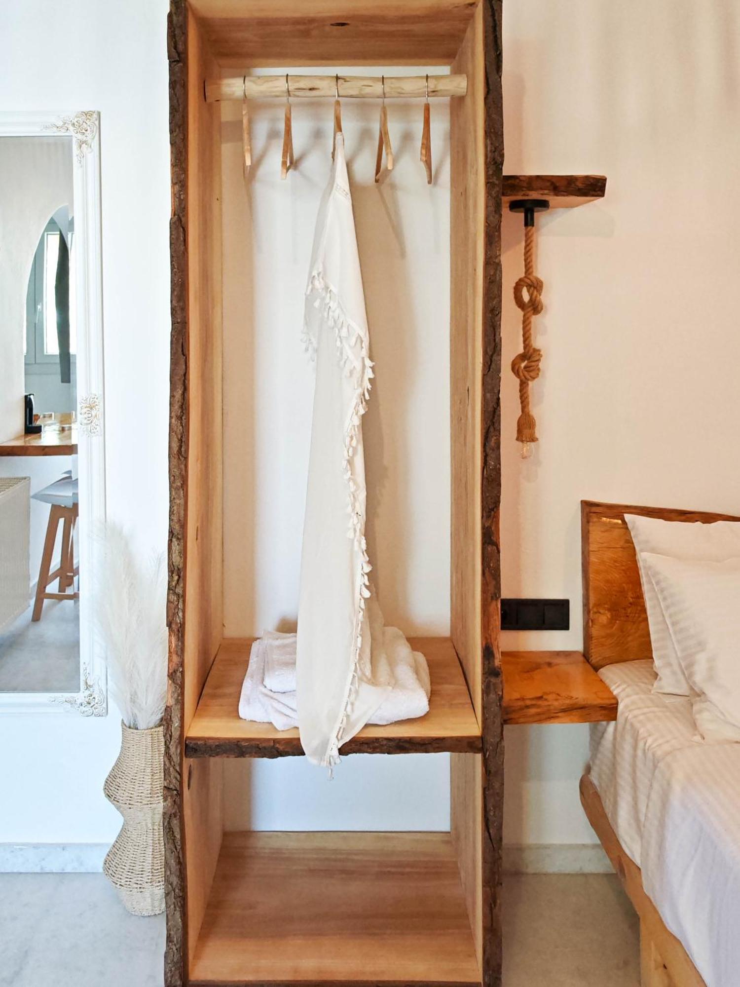 Paraga Suites Naxos City ภายนอก รูปภาพ