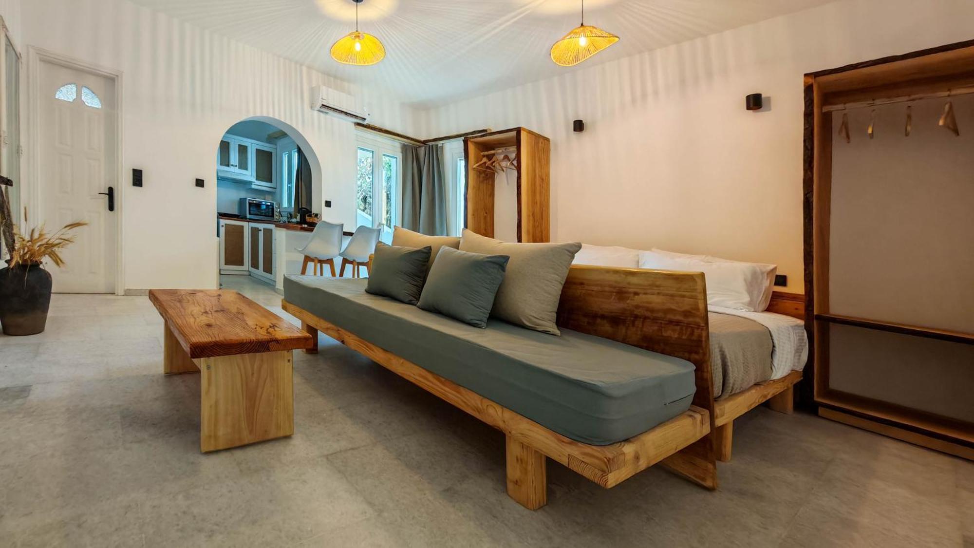 Paraga Suites Naxos City ภายนอก รูปภาพ