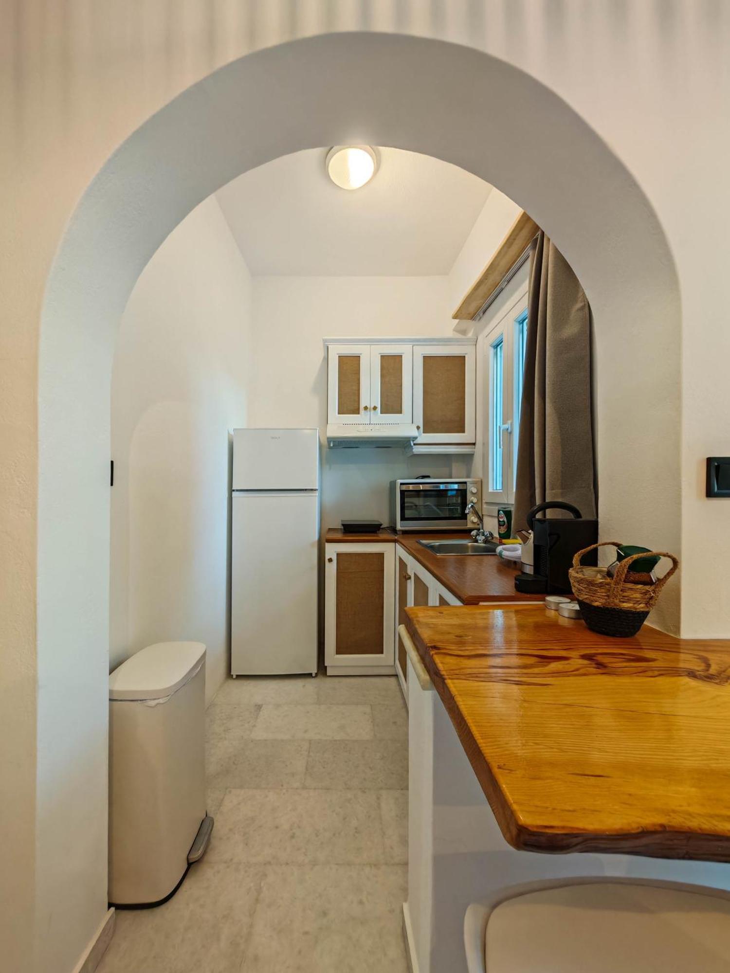 Paraga Suites Naxos City ภายนอก รูปภาพ