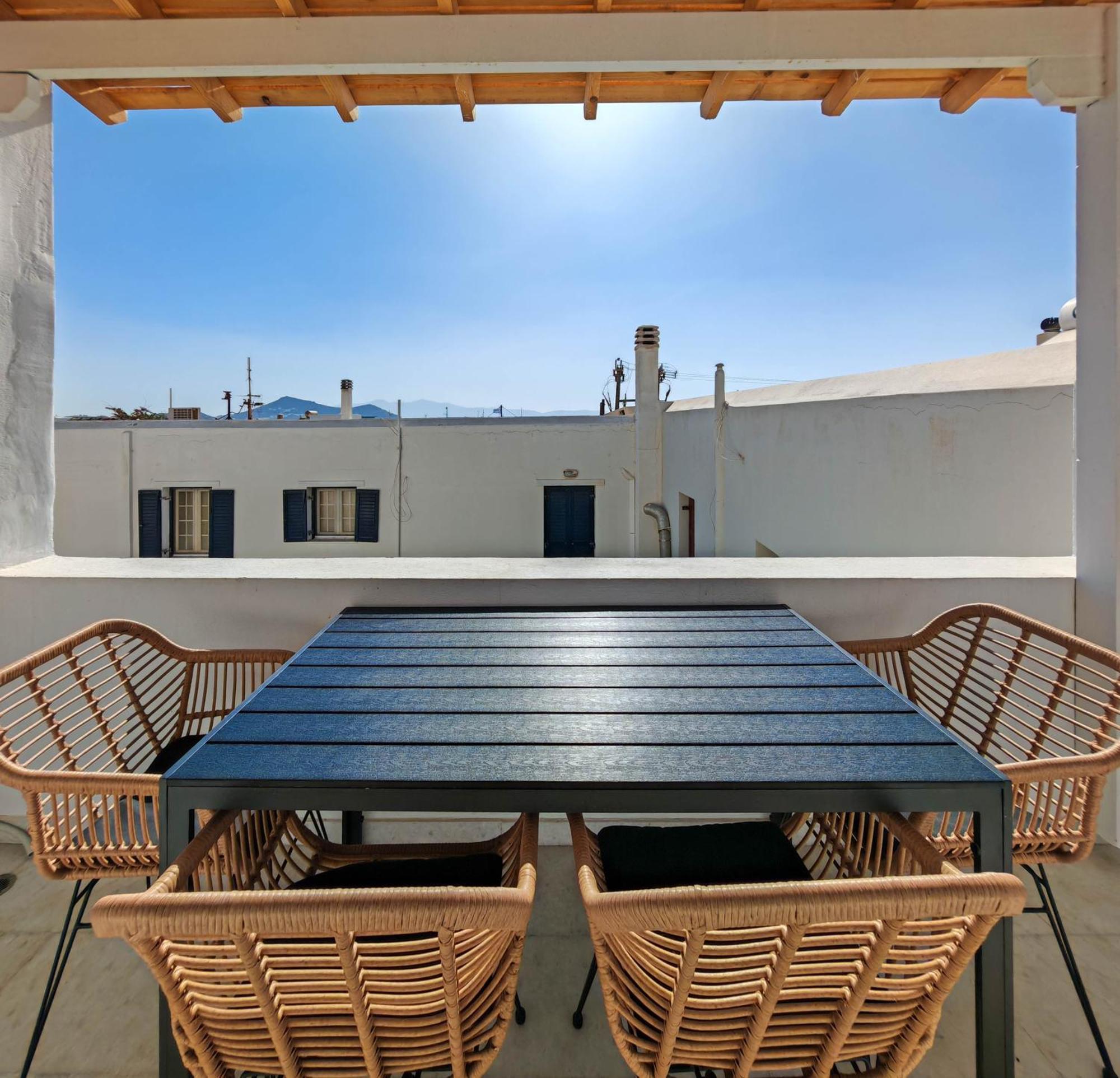 Paraga Suites Naxos City ภายนอก รูปภาพ