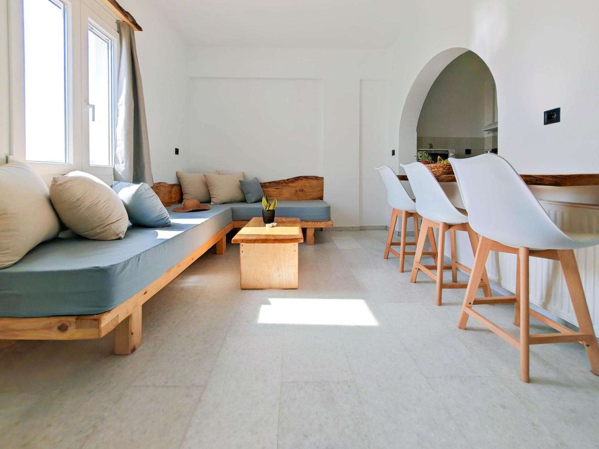 Paraga Suites Naxos City ภายนอก รูปภาพ