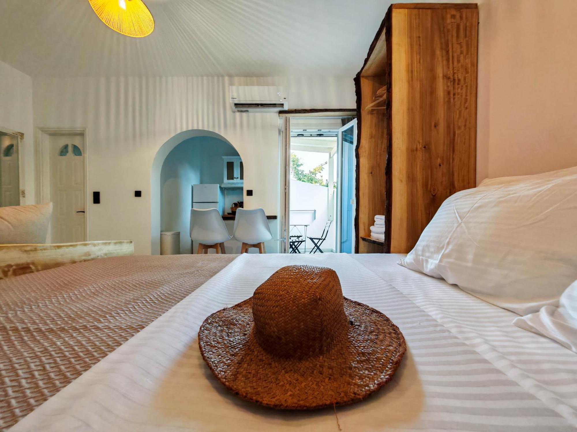 Paraga Suites Naxos City ภายนอก รูปภาพ