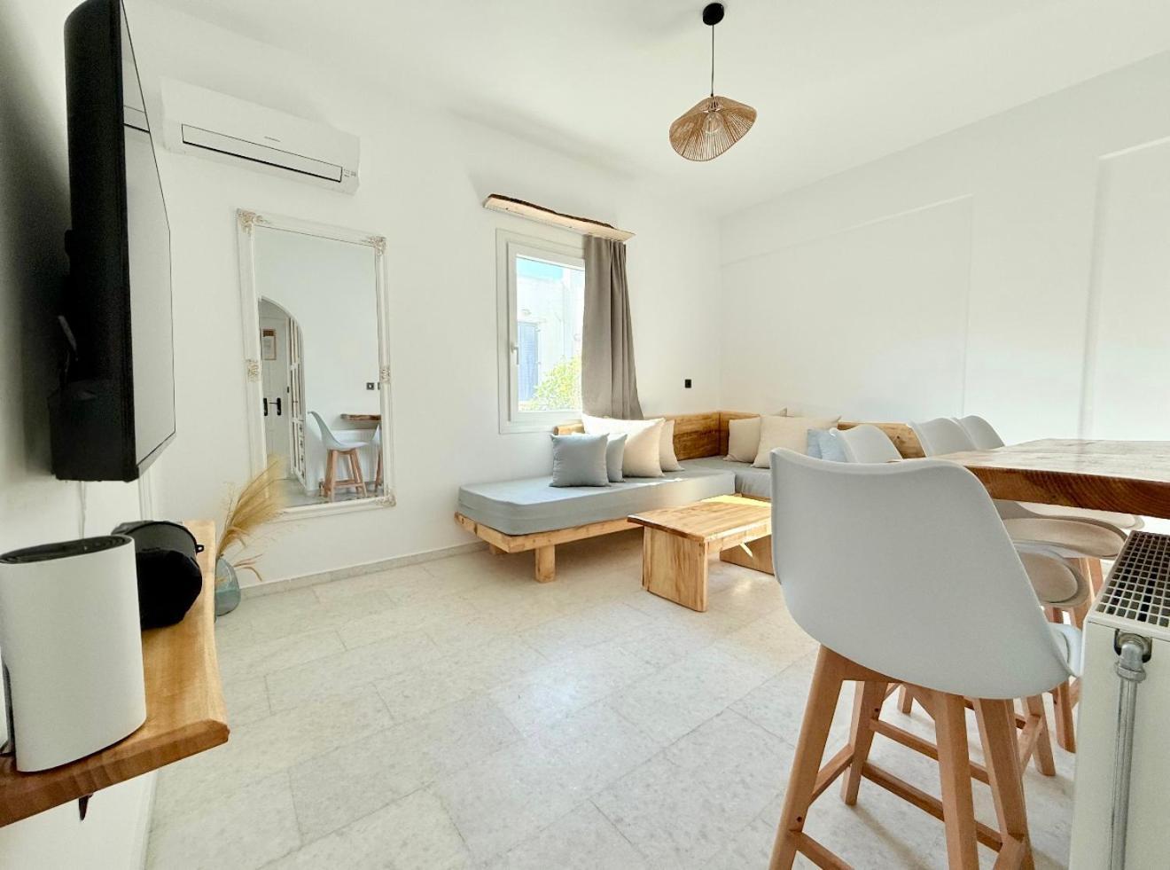 Paraga Suites Naxos City ภายนอก รูปภาพ